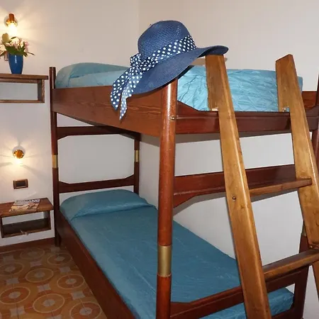 Lovely Semi-detached With Private Garden * リニャーノ・サッビアドーロ